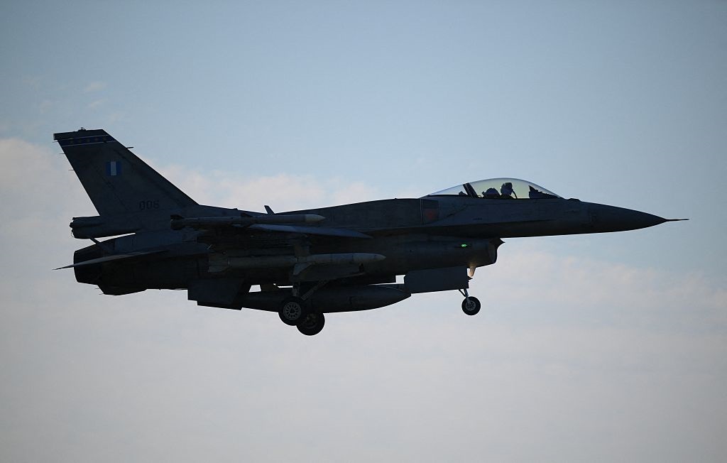 Новини світу - Болгарія виявила проблеми в F-16, який їй передали США