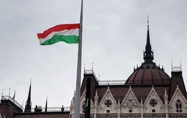 Новини світу - Парламент Угорщини затвердив вихід з МКС