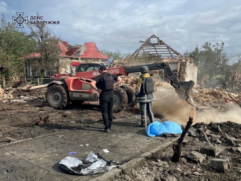 Новини України - Росіяни скинули авіабомби на Запорізьку область, є загиблі