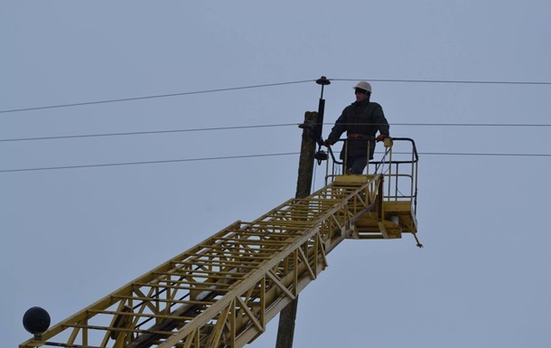 Новини Києва - Енергетики повернули світло всім мешканцям Києва після нічної атаки