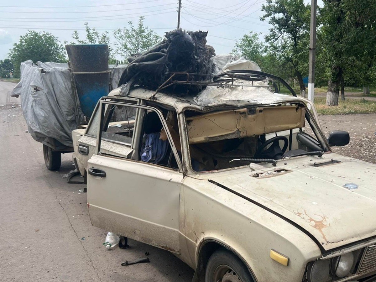 Новини України - Росіяни вдарили дронами по автобусу та авто на Донеччині: є загиблі