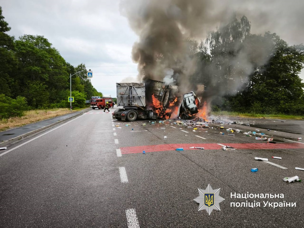 Новини України - У ДТП на Вінниччині загинули двоє людей