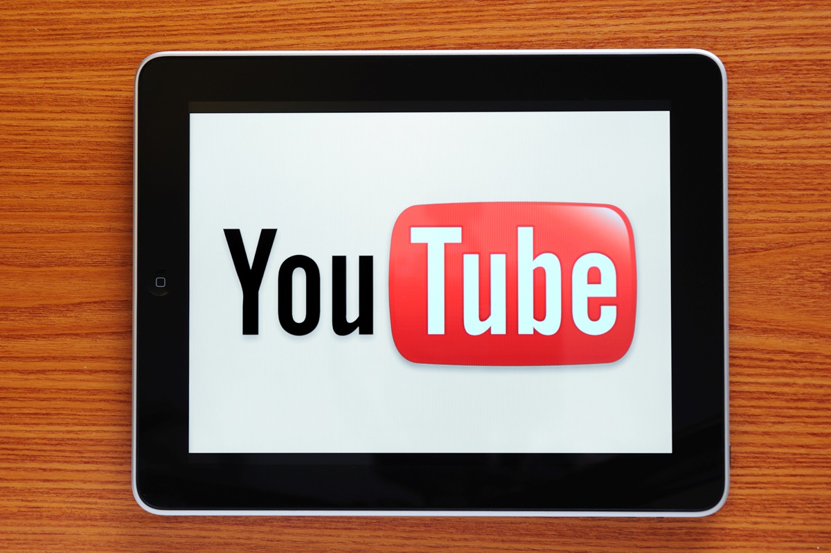 Новини бізнесу - YouTube послабив політику модерації - NYT