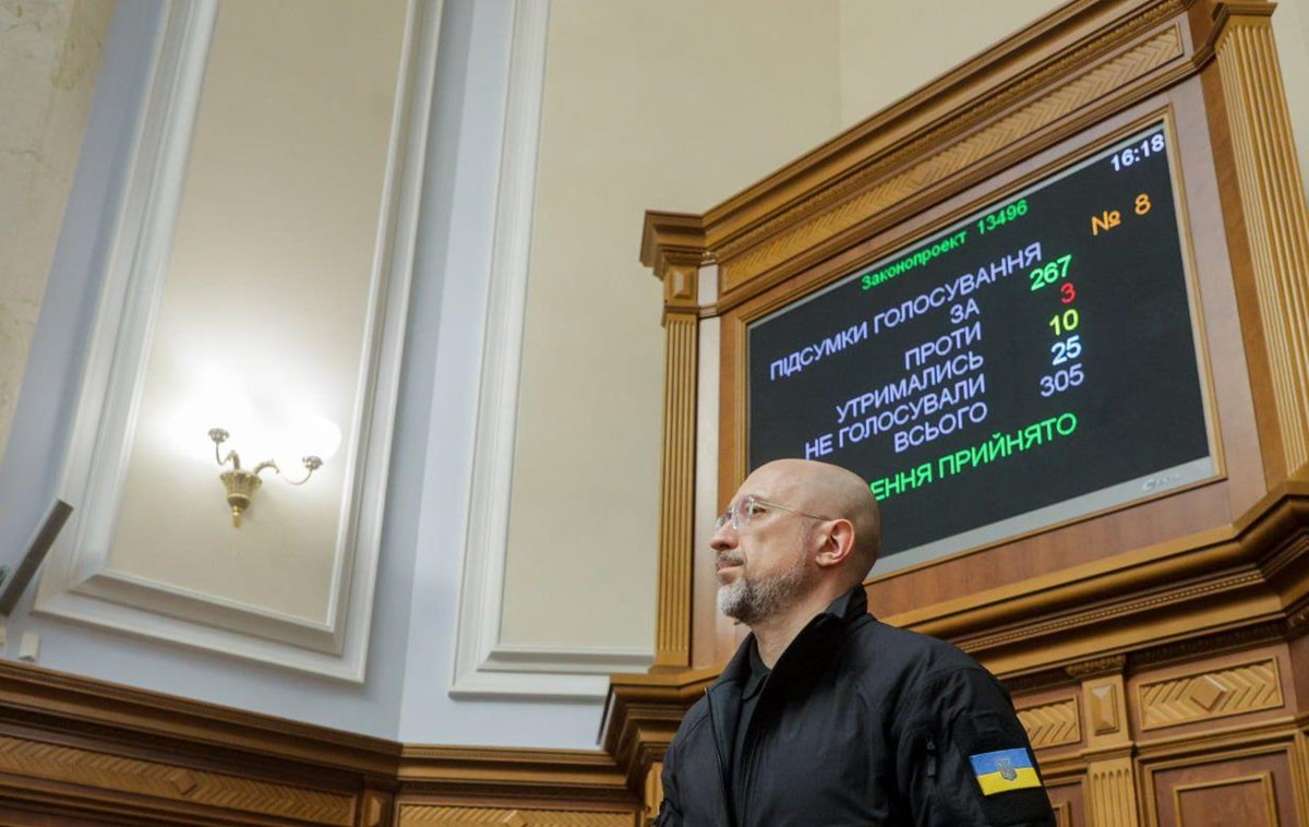 Новини України - Шмигаль став новим міністром оборони