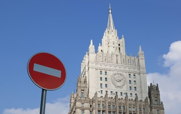 Новини світу - Росія відповіла на "конфронтаційний курс Лондона"