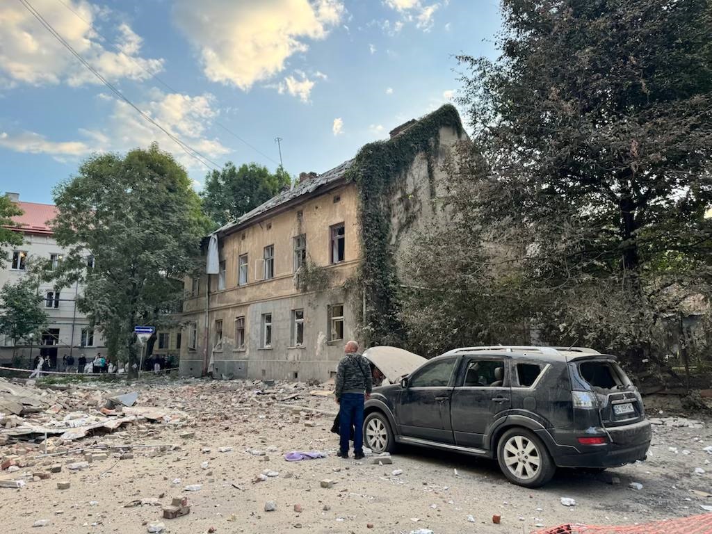 Новини України - Росіяни вдарили по Львову, є пошкодження та постраждалі