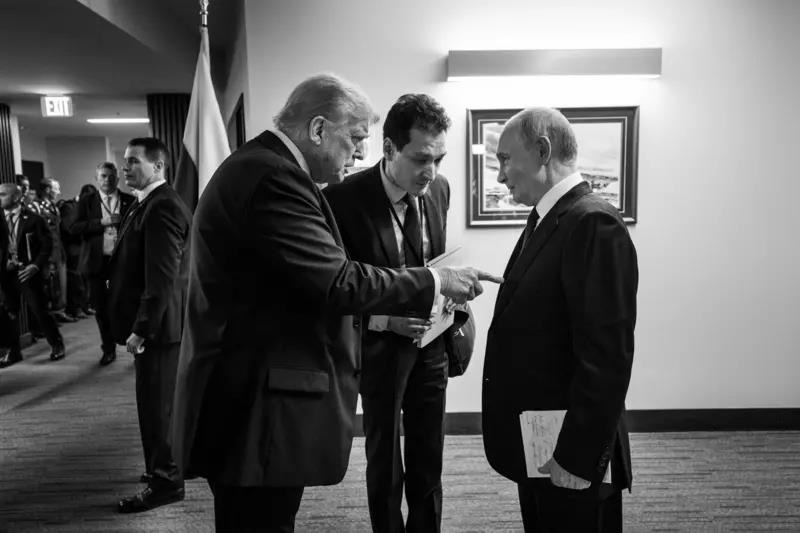 Новини світу - Трамп інтригує і бере паузу. Майбутнє переговорів