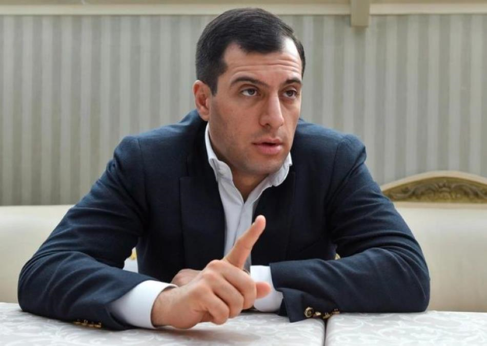 Новини світу - Ексчиновника РФ, який втік із суду, знайшли мертвим у консульстві Вірменії