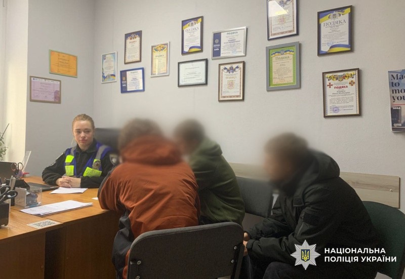 Новини Києва - Напад біля синагоги: поліція розшукала трьох підлітків