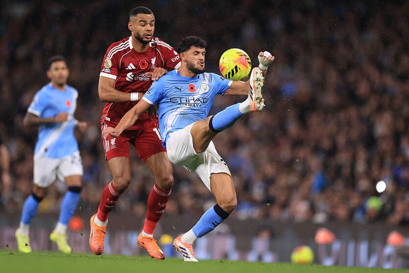 Новини спорту - Манчестер Сіті танцює бойовий гопак, випереджаючи Ліверпуль просто так
