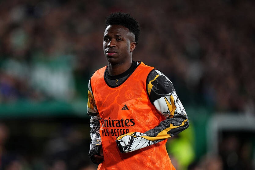 Новини спорту - Манчестер Юнайтед націлився на зірку мадридського Реала