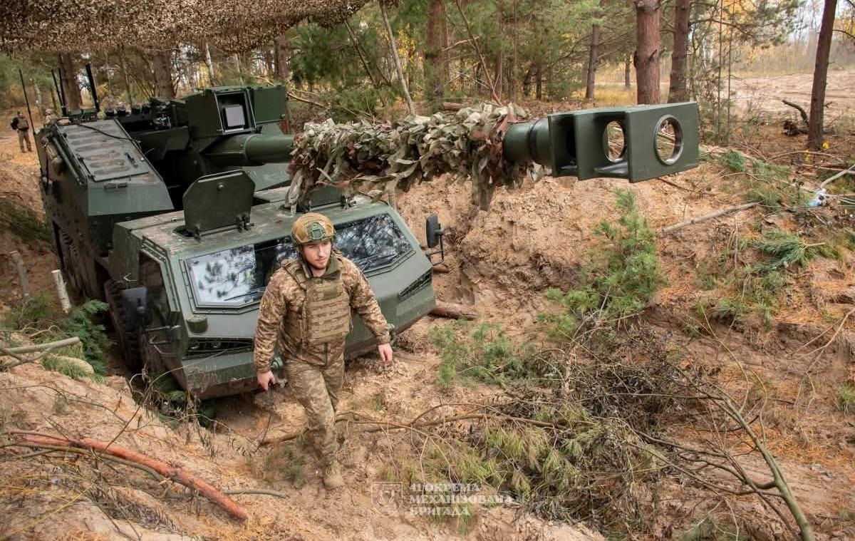 Новини України - ЗСУ ведуть пошуково-ударні дії на двох напрямках