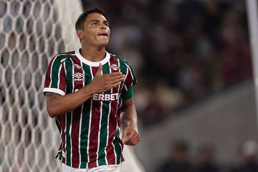 Новини спорту - Португальські топ-клуби проявляють інтерес до Тьягу Сілви