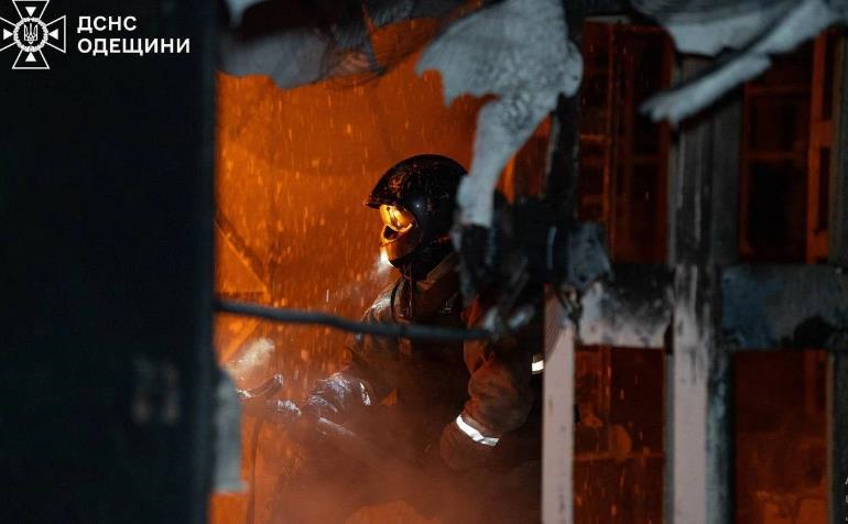 Новини України - Росіяни обстріляли Одесу: шестеро постраждалих